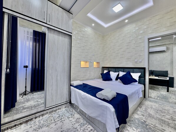 2 bedrooms, desk, iron/ironing board, free WiFi