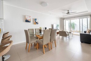 Condo, 2 Bedrooms, Accessible, Patio | Dining room - Beautiful Condo Just Steps From Avenida Escazu in an Unbeatable Location (San Rafael)