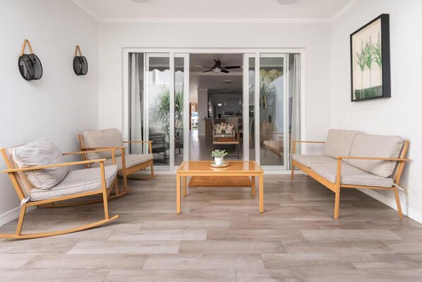 Condo, 2 Bedrooms, Accessible, Patio | Living room - Beautiful Condo Just Steps From Avenida Escazu in an Unbeatable Location (San Rafael)