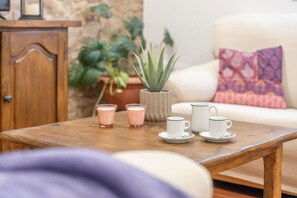 TV - Vacation Home 'Abuelo Manuel' with Sea View, Wi-Fi and Air Conditioning (Granadilla)