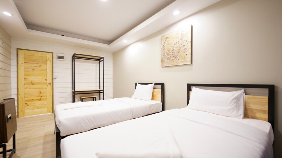 Little Rooms