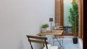 Apartment (3 Bedrooms) | Terrasse/Patio