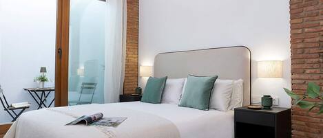 Apartment (3 Bedrooms)