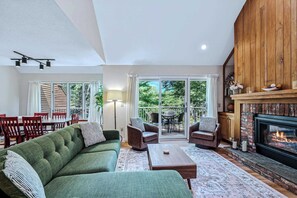 TV, fireplace, DVD player, stereo