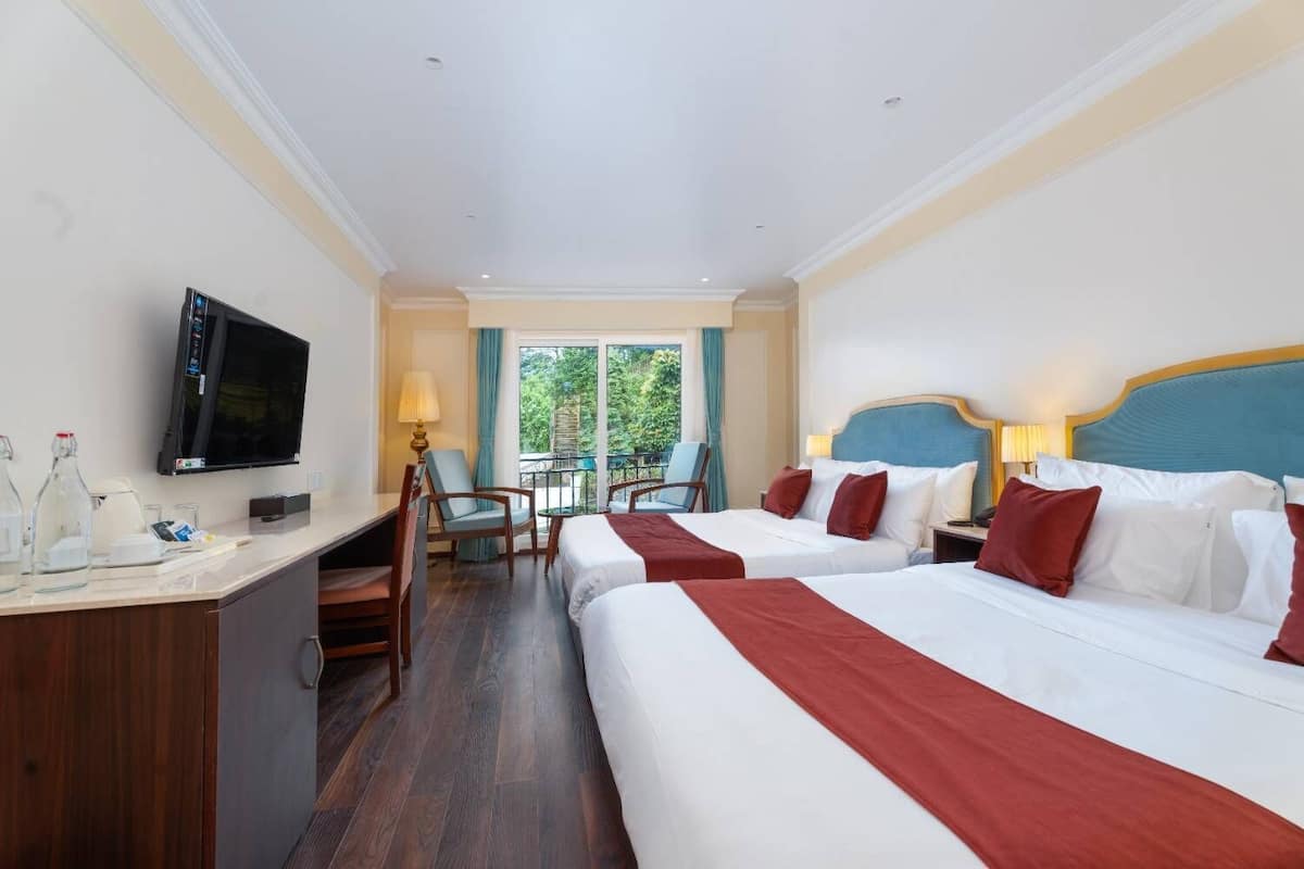In-room safe, desk, blackout curtains, free WiFi