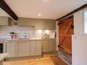 Lavavajillas y utensilios de cocina