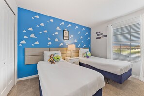 House (4 Bedrooms) | Property amenity