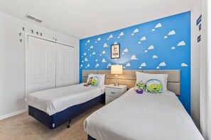 House (4 Bedrooms) | Property amenity