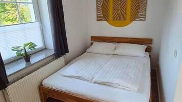 1 Schlafzimmer, Bügeleisen/Bügelbrett, kostenloses WLAN, Bettwäsche