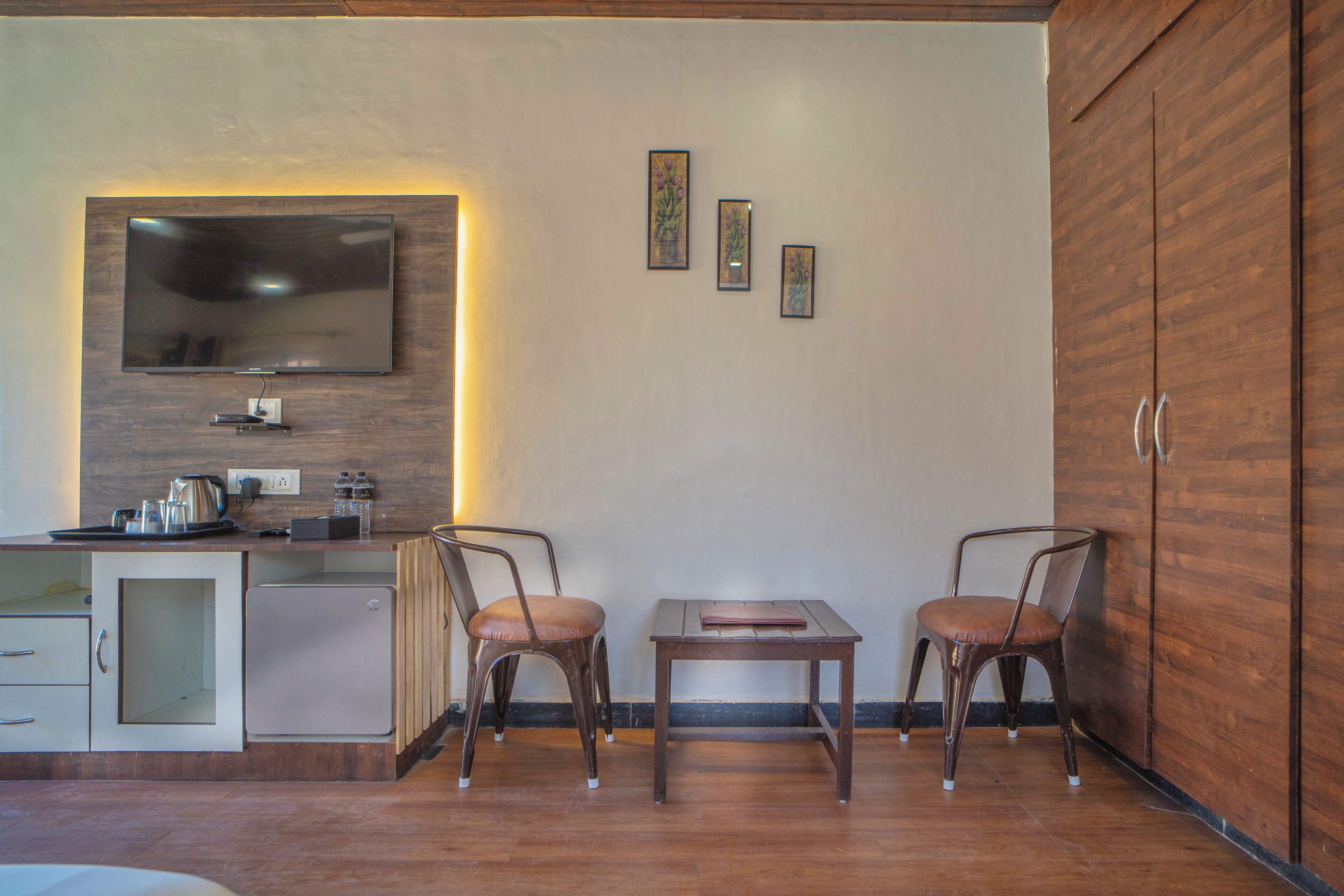 Habitación doble clásica | Escritorio y wifi gratis 