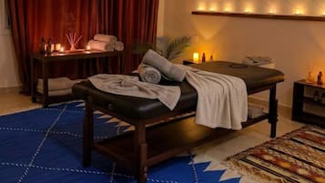 Salas de tratamientos para parejas, masajes de tejido profundo