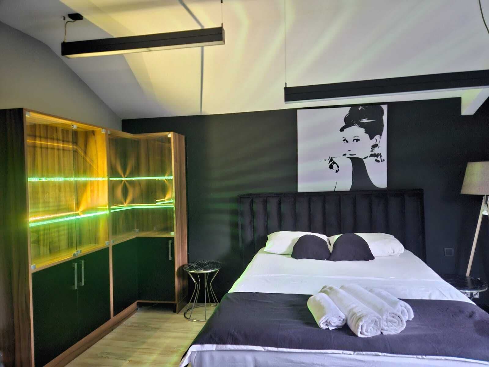 Desk, iron/ironing board, free WiFi