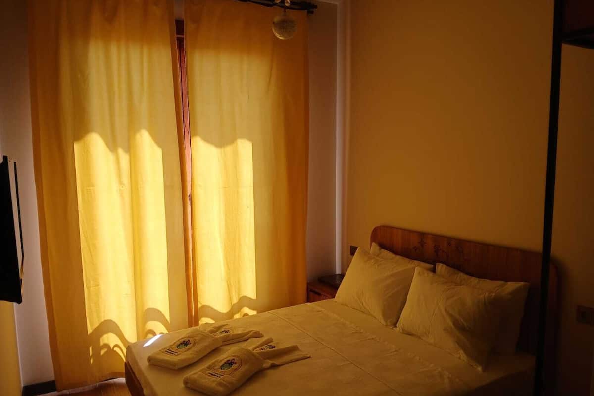 Deluxe Double Room, Garden View | In-room safe, iron/ironing board, free WiFi