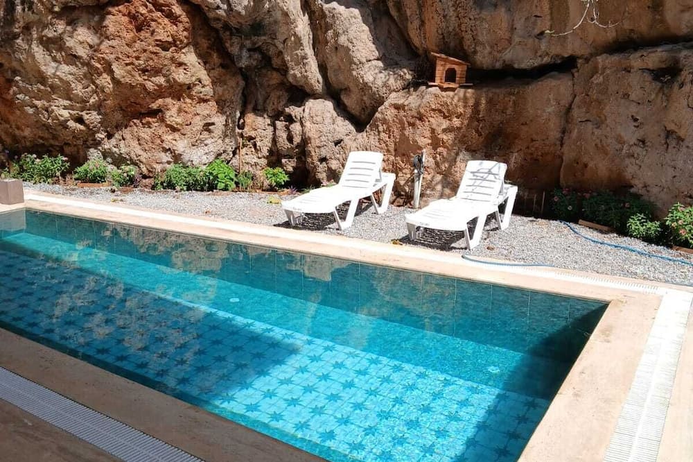 The Little Prince Hotel