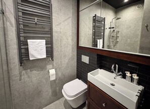 Comfort appartement, uitzicht op de stad | Badkamer