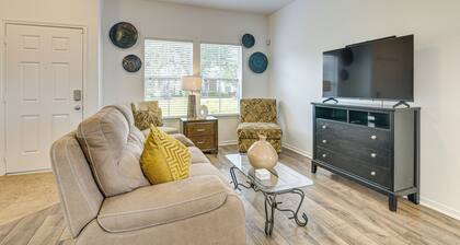 < 1 Block to Park: Dog-friendly Home in Houston!