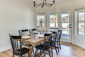 Ev (3 Bedrooms) | İç mekân