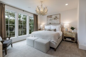 6 makuuhuonetta, silitysrauta/-lauta, Wi-Fi, vuodevaatteet