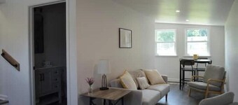 Sarah's Place, Grove City