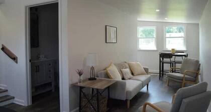 Sarah's Place, Grove City