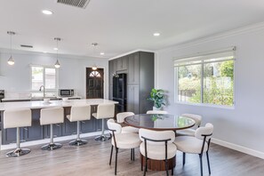 Casa (4 Bedrooms) | Parte interna