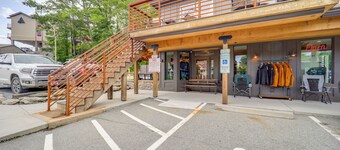 Shop, Dine & Unwind: Dtwn Blowing Rock Retreat!