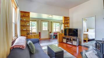 Cottage (3 Bedrooms) | Interior