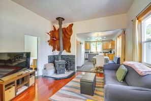Cottage (3 Bedrooms) | Front of property