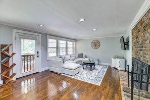 House (2 Bedrooms) | Interior
