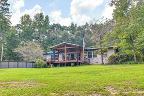 Interior - Pool & Deck: Pond-view Getaway in Newnan! (Newnan)