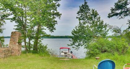 Unplug & Unwind Lakeside: Cabin in Vergas