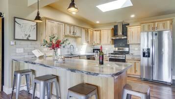 House (1 Bedroom) | Interior