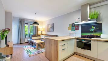 Classic Apartment, Balcony | Living room