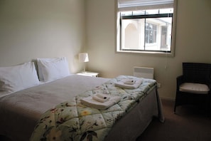 1 Schlafzimmer, Internetzugang, Bettwäsche