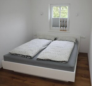2 Schlafzimmer, Bettwäsche