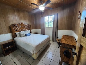 4 bedrooms, WiFi, bed sheets