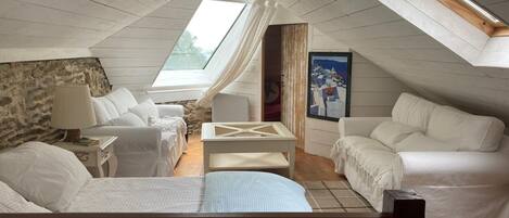 1 chambre, accès Internet, draps fournis