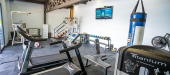 Luxury Home Gym Jacuzzi Pool Suana Soccer Field and Tennis & Basketball Courts