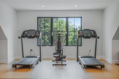 Lakefront Luxury Retreat w Heated Pool Arcade