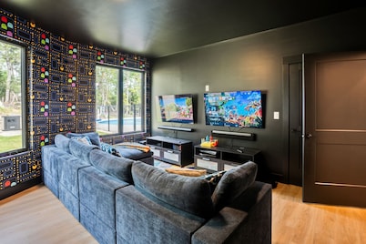 Lakefront Luxury Retreat w Heated Pool Arcade