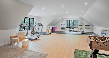 Lakefront Luxury Retreat w Heated Pool Arcade