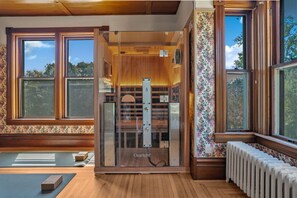 House | 7 bedrooms - Historic Estate - Group Gatherings Retreats (Wolfville)