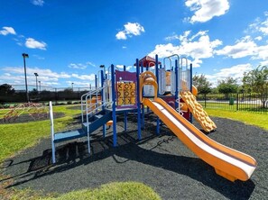 Villa, 5 Bedrooms | Children's area