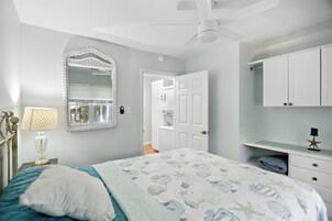 House, 3 Bedrooms | 3 bedrooms, laptop workspace, iron/ironing board, free WiFi