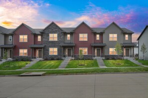 Townhome, 3 Bedrooms | Exterior