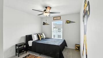 Townhome, 3 Bedrooms | 3 bedrooms, laptop workspace, free WiFi