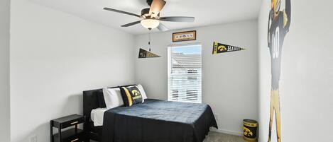 Casa geminada, 3 quartos | 3 quartos, espaço de trabalho para notebook, Wi-Fi de cortesia