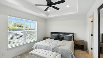 Townhome, 3 Bedrooms | 3 bedrooms, laptop workspace, free WiFi