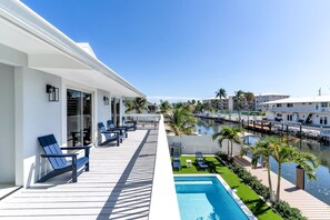 Piscine extérieure, piscine chauffée