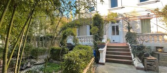 Bed and Breakfast 'Chambre Spacieuse' with Shared Terrace, Shared Garden and Wi-Fi